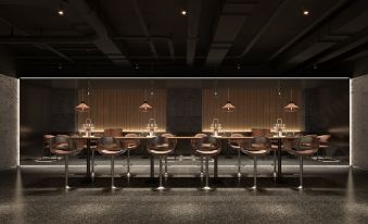 Bolly Wood Hotel(Beijing Wangfujing Street Palace Museum)