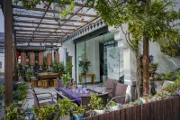 Tiantai Happiness Inn - Kitchens