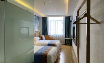 Yihe Zhishang Hotel, Linxiang District, Lincang City