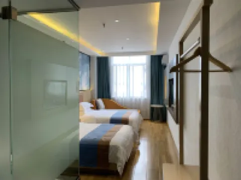 Yihe Zhishang Hotel, Linxiang District, Lincang City