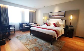 Redwood International Hotel
