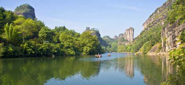 Wuyishan Hotels & Accommodations