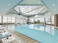 Radisson Collection Hotel, Yangtze Shanghai Hotels near Changning