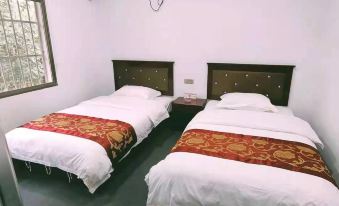 Rhinoceros Valley Mountain Farm