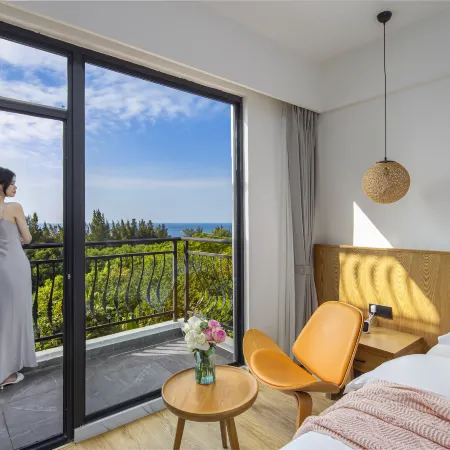 Fansu Qihai'an Qingshe Seaview Homestay (Weizhou Island Shop)