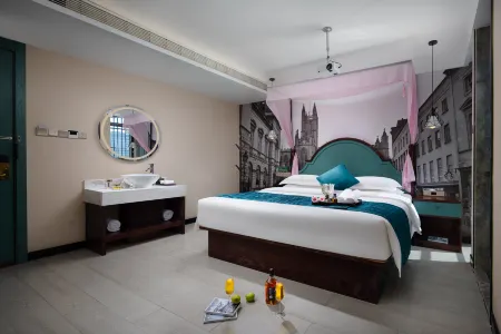 Langting Lizhi Hotel (Hefei Pedestrian Street Store) Отели рядом с достопримечательностью «Hefei University of Technology(Tunxilu Campus)»