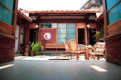 Shangqinglou Qing Dynasty Courtyard Inn Hotels in 