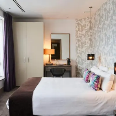 Hotel Bosco Hotels near Hampton Wick