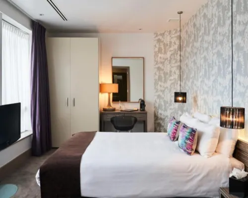 Hotel Bosco Hotels in Surbiton