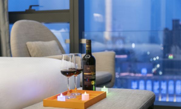 LE JU Executive Apartment (Zhengzhou Huayuan Road Grand Emporium Leiting)