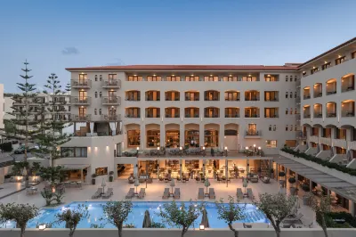 Theartemis Palace Hotel in zona Piraeus Bank