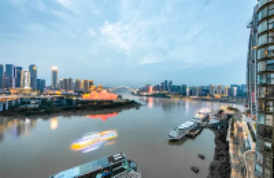 Baihong RiverView  Apartment