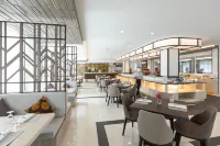 โรงแรมแคนทารี บ้านฉาง - พร้อมอาหารเช้า