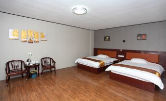 Zhangpu Dongyang Business Hotel