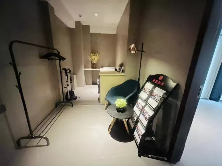 Homeinn Selected Hotel (Handan Wu'an West Ring Road Yinhe Yufu) Отели рядом с достопримечательностью «Jingniang Lake»