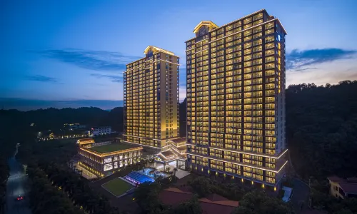 CLOUD NINE HOT SPRING WHISKEY HOTEL