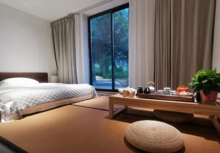 Taihang District Residential B&B Отели рядом с достопримечательностью «The Red Flag Canal Scenic Area»