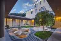 Yingshan Yutaifeng Hotel - Parkering