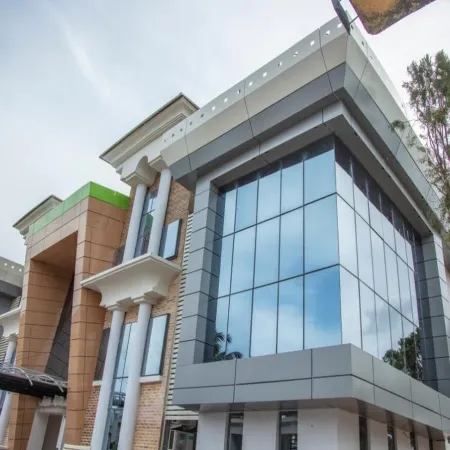 Lushville Hotel & Suites