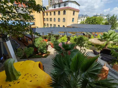 綠福祿溫泉酒店 鄰近華僑城雲端花海的酒店