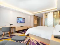 Lavande Hotel Doumen Center zhuhai City Hotel in zona Tempio Jintai