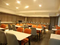 7Days Inn Hotel (Taigu West Station) - parkir