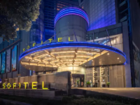Sofitel Nanjing Galaxy  Suning Hotels near Nanjing Hongshan Forest Zoo