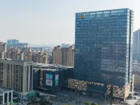 Xuzhou Chuangtuo Aofannan 3rd Ring Road Subway Station Atour Hotel - Romantic