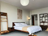 MountSanqing camping base Hotels near Python Mountains