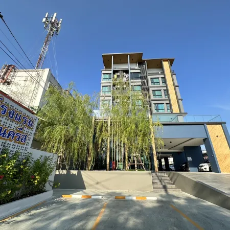 Increase Hotel & Residence
