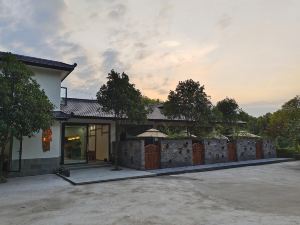 Shunan Zhuhai Yixiangge Hostel