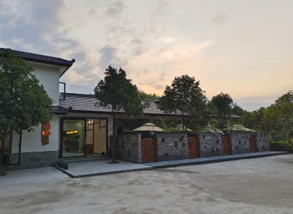 Shunan Zhuhai Yixiangge Hostel