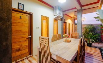 Opak Village Bed & Breakfast - Housity