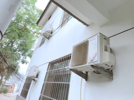 Maijishan Ruifeng Manor B&B Отели рядом с достопримечательностью «Maijishan Botanical Garden»