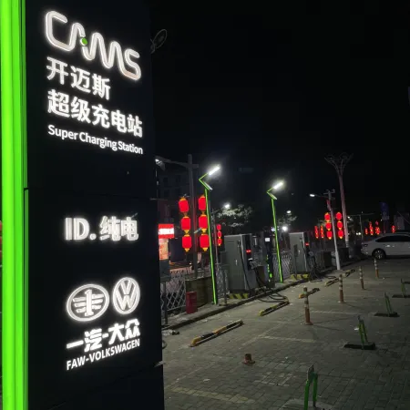 Ximan Hotel (Shanzhou District Government Wucaicheng Shopping Center)