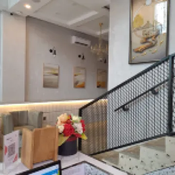 Travelbiz Hotel