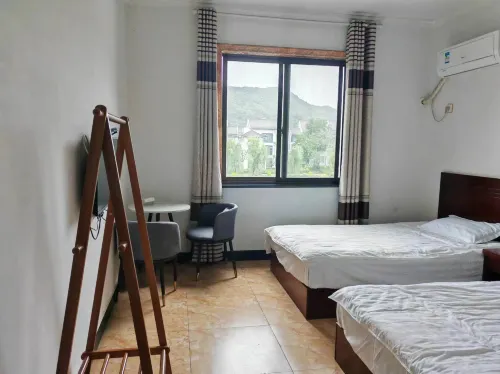 Anji Tianxiao Hotel - pemandangan pegunungan