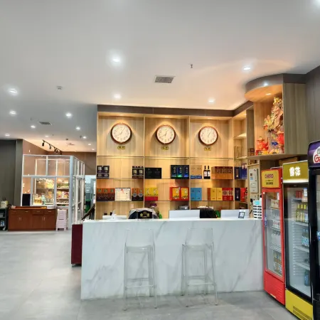 Jinmengyuan Business Hotel (Xiaogan Minji Station)