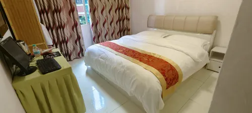 Zhenxiong Tongfu Apartment