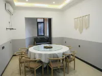 Dove Tree Inn (Yingjing Longcanggou National Forest Park) Hotels in Yingjing