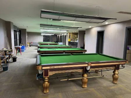 Shiguang Futian Apartment (Shenzhen Futian Qiaoxiang Subway Station) Отели рядом с достопримечательностью «Nanyuan»