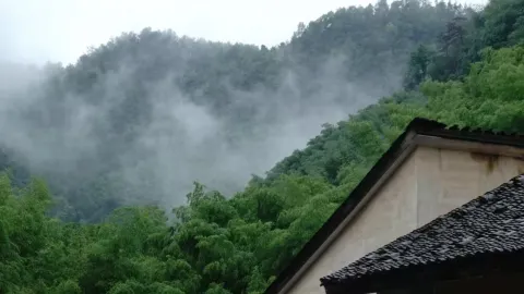 Pujiang Yishanmen Homestay in Pujiang