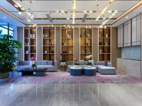 Lifeng Hotel (Qujing High speed Railway Station Branch) فنادق في تشيُ جينغ