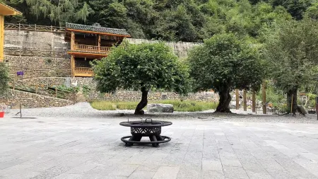 Qianchuan Xishe Отели рядом с достопримечательностью «Baxijia Ancient Village»