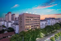 柏睿飯店（荊州公安一中人民醫院店） - 停車場