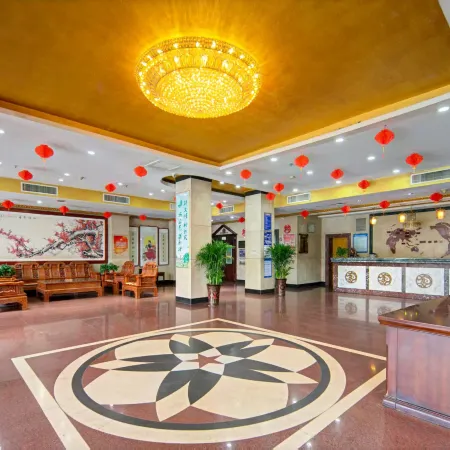 Yunji Hotel