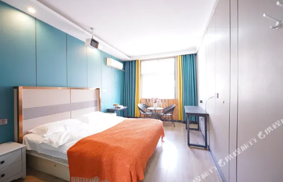 温縣皇冠商務快捷酒店