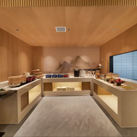 Qianna QianXun Hotel (Linying Nanjie Village)