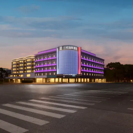 Qidong Lvsi Port Lanou International Hotel