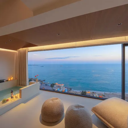 Nan'ao Mulan Seaside Residence (Houzhai Guanjingxuan)